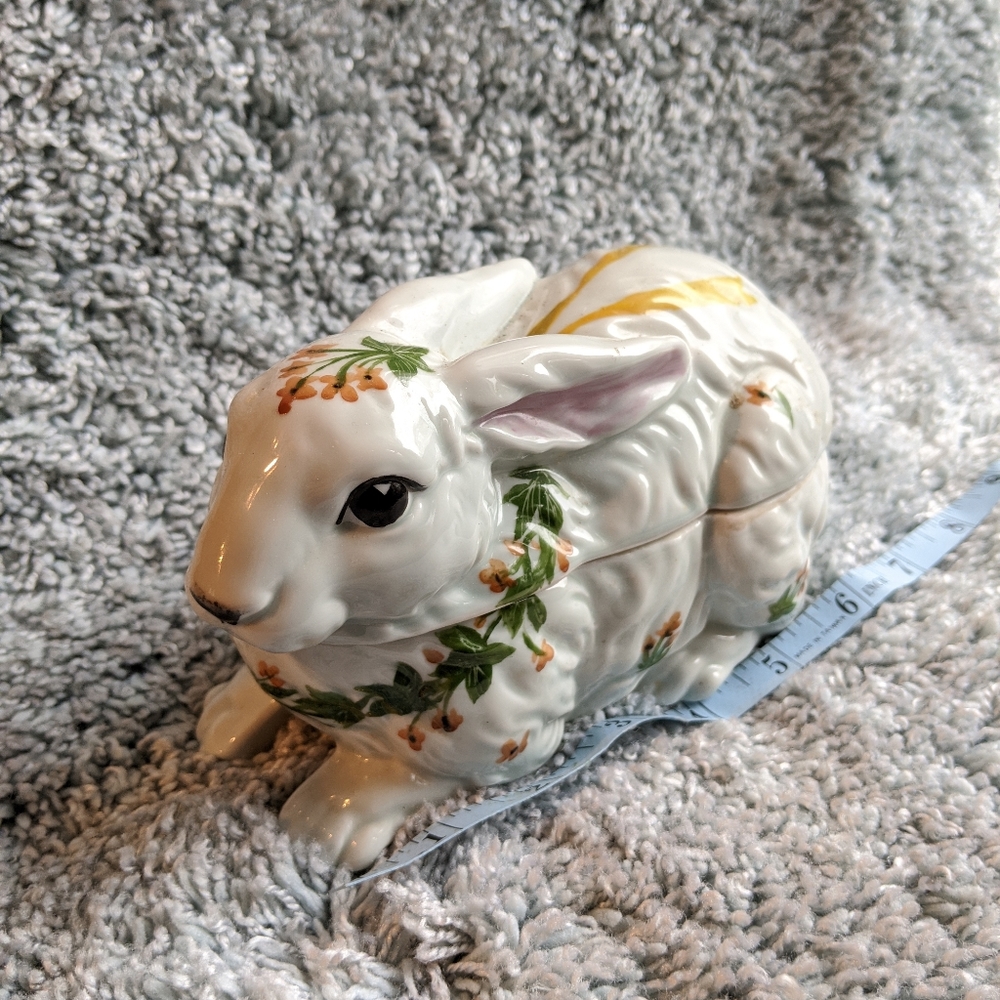 🐇Bunny Rabbit Container 🐇 - Picture 2 of 7